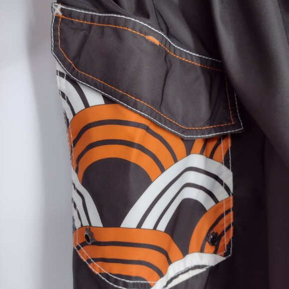 Quiksilver Cargo Side Pocket Embroidered Logo Brown Orange & White Board Shorts - Picture 2 of 11